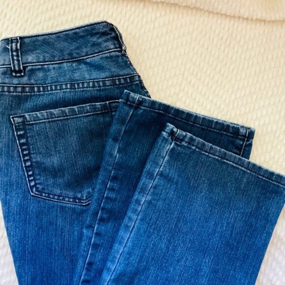 Coldwater Creek Straight Leg Medium Wash Jeans Size 4 - Picture 4 of 9